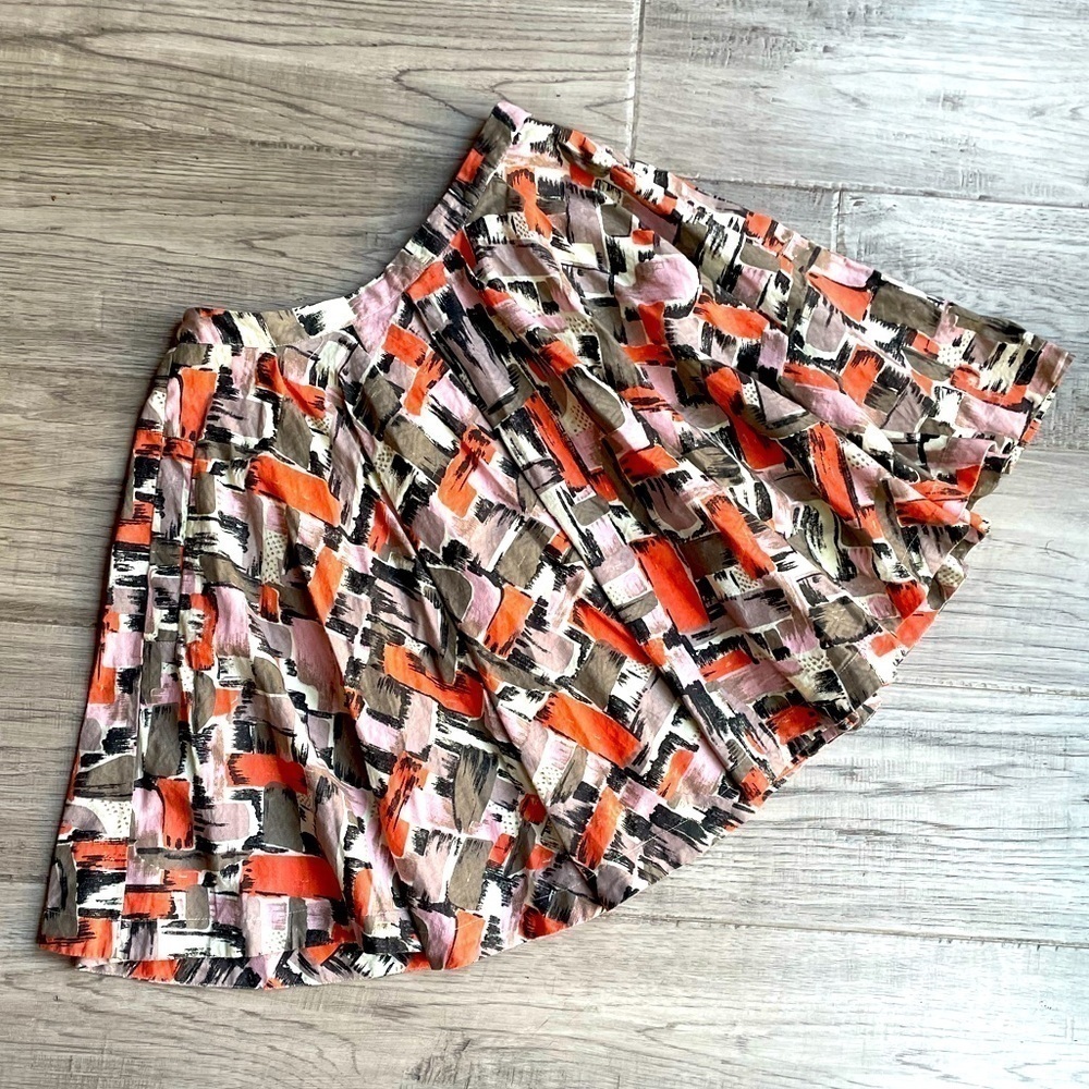 Anthropologie Lil’ Circle Skirt Retro/Vintage Print Side Pockets Lined SZ 2